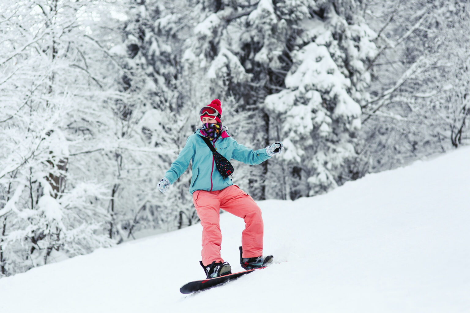 Reserva de forfait y alojamiento en Sierra Nevada con SNOW FUN